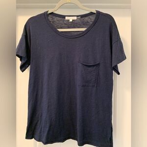 Grey Lab Nordstrom Women’s Tee Shirt Size Small Navy Blue Distressed Bottom NWOT